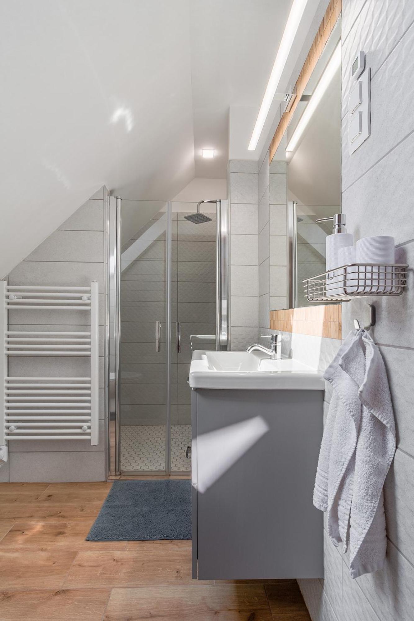 Monbuhim Twin Apartment เวสเปรม ภายนอก รูปภาพ
